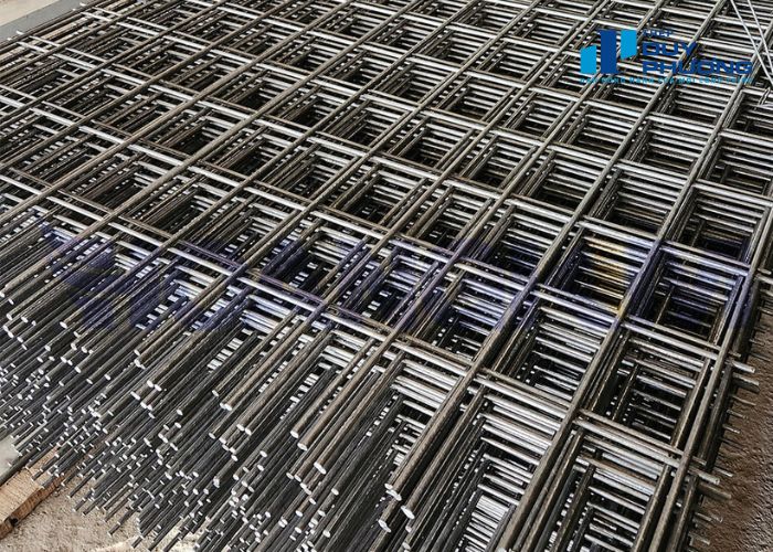 Câu hỏi thường gặp so sánh lưới thép hàn và thép buộc tay